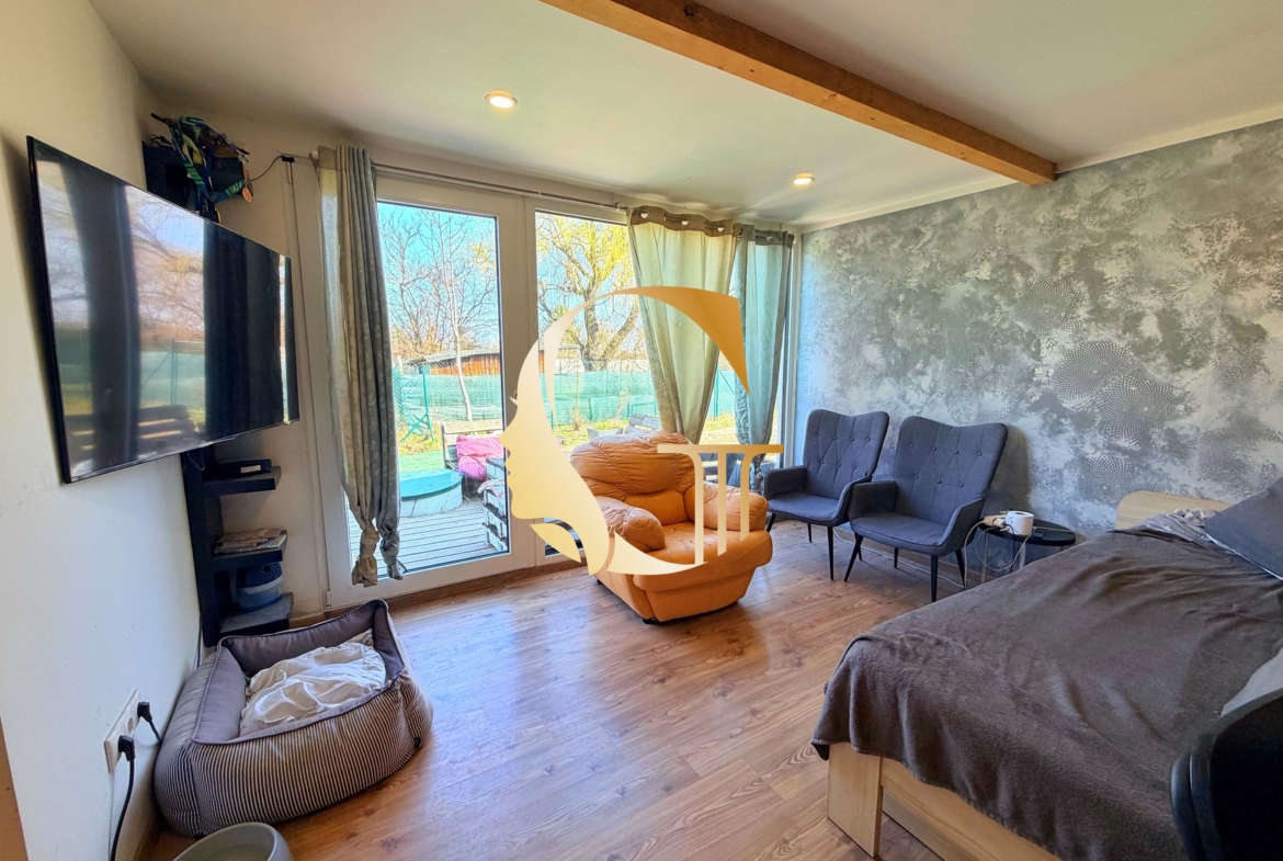 GODDESS PROPERTY – exkluzívne – PREDAJ 2 izbový mobilný dom 47 m2 – pozemok 660 m2 – Žabí Majer – RAČA