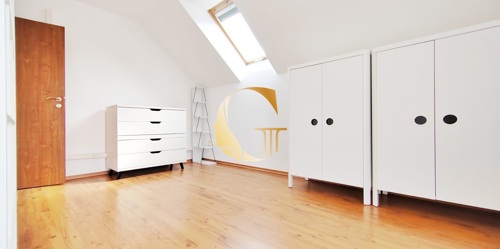 GODDESS PROPERTY – PREDAJ – 6 izbový rodinný dom 160 m2 – pozemok 618 m2 – Čierna voda – Chorvátsky Grob