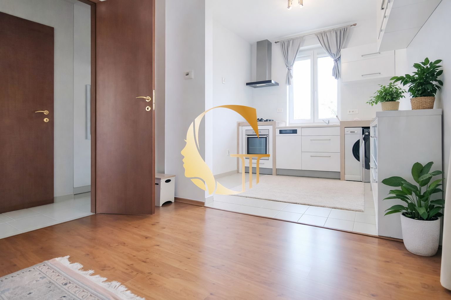 GODDESS PROPERTY – PREDAJ – 6 izbový rodinný dom 160 m2 – pozemok 618 m2 – Čierna voda – Chorvátsky Grob