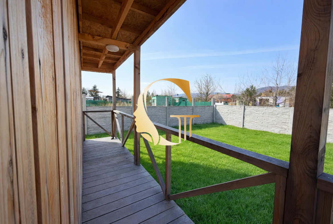 GODDESS PROPERTY – exkluzívne – 1 izbový mobilný dom – zariadený – pozemok 330 m2 – Žabí Majer – RAČA