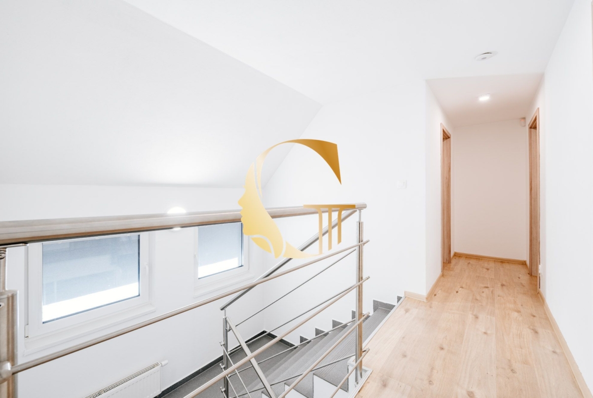 GODDESS PROPERTY – REZERVOVANE – PRENÁJOM – budova 200 m2 s kanceláriami/zariadenými miestnosťami, terasa,10x PARKING – SKLAD 100m2 – ROVINKA