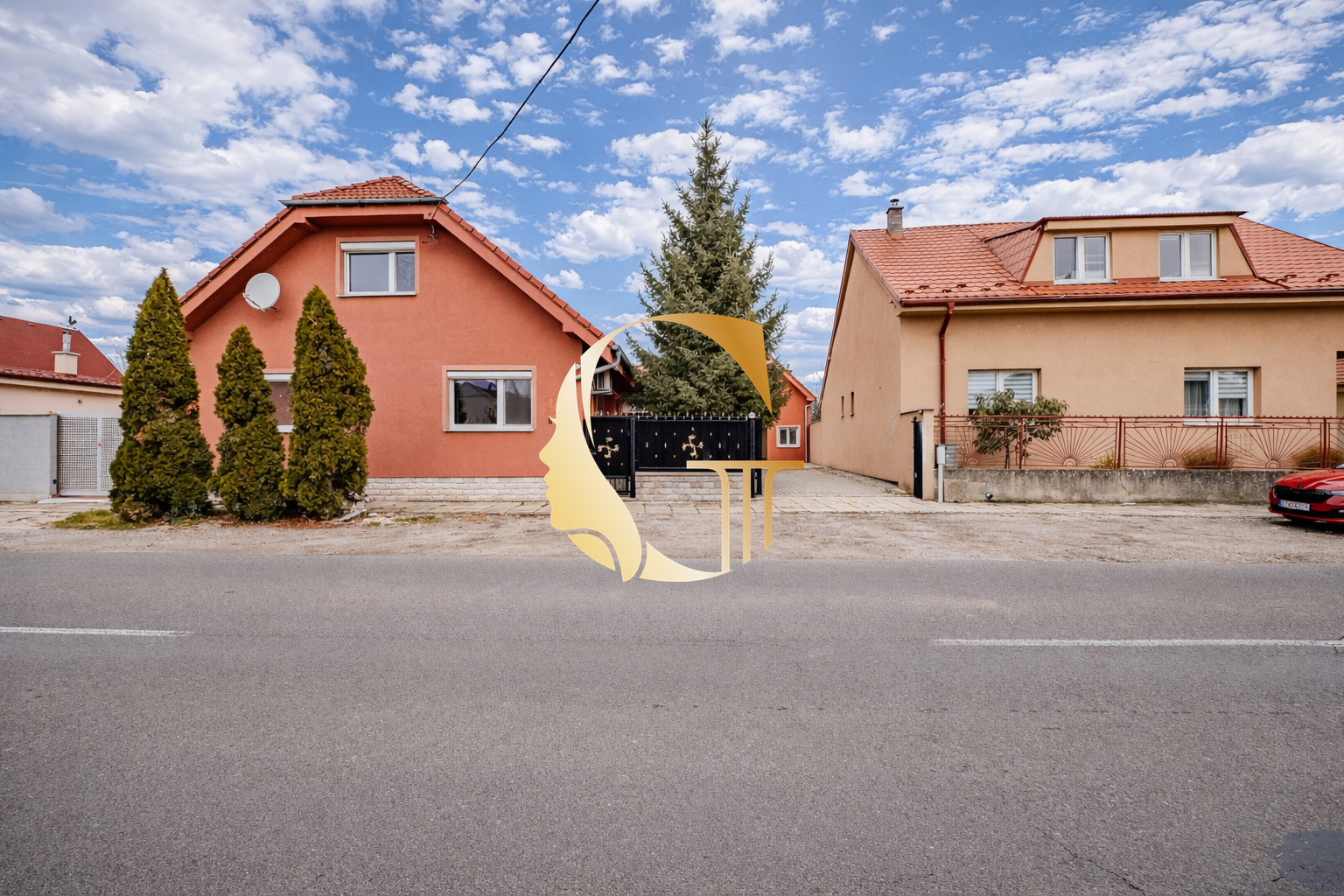 GODDESS PROPERTY – exkluzívne – PRENÁJOM – 6 izbový samostojaci rodinný dom 200m2 – garáž – Gútorská cesta – ŠAMORÍN