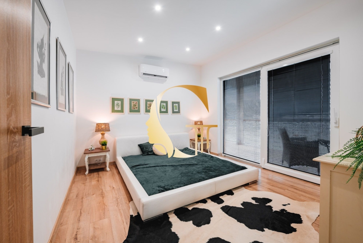 GODDESS PROPERTY – REZERVOVANÉ – PRENÁJOM – HAUSBÓT 210 m2- zariadený s KLIMATIZÁCIOU – ZVIERATKO POVOLENÉ – 5x parking – JAROVECKÉ RAMENO