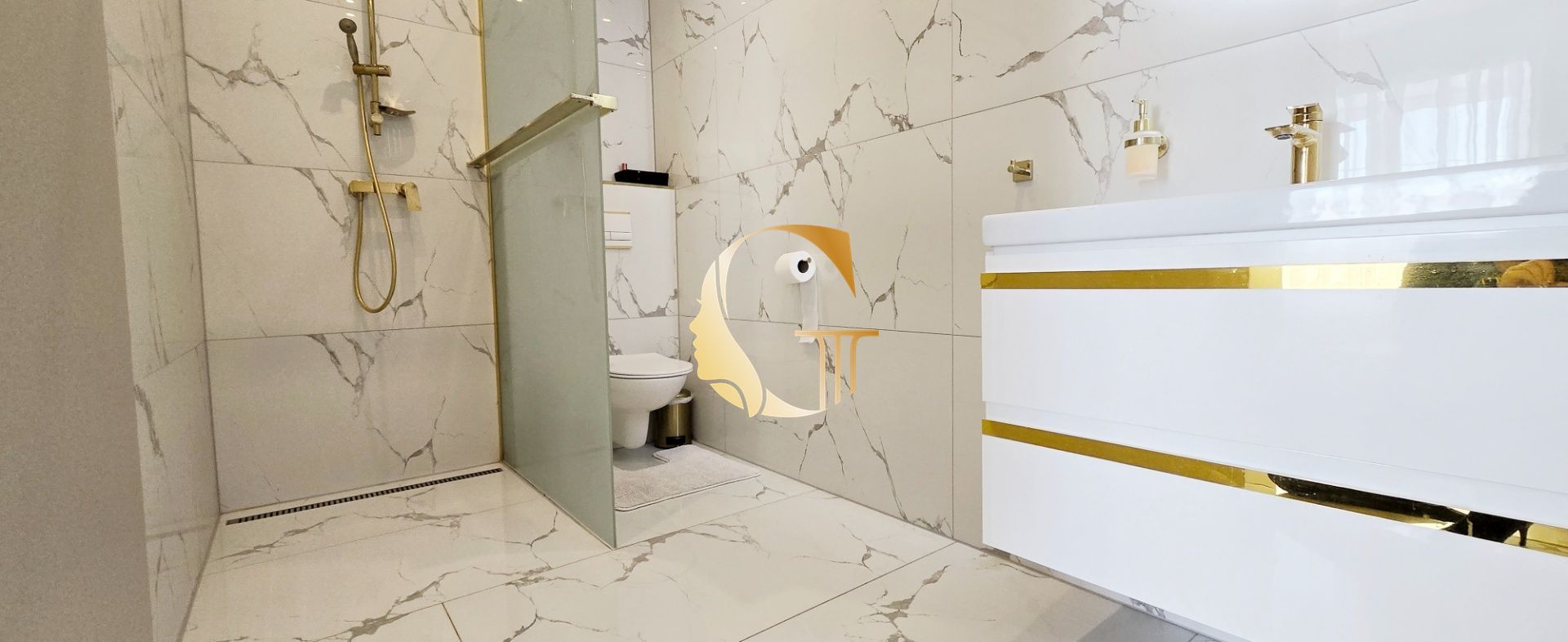 GODDESS PROPERTY – REZERVOVANÉ – PRENÁJOM ( aj krátkodobý ) – luxusný 1 izbový byt 42 m2 s PARKOVANÍM – Teslova ulica – Ružinov
