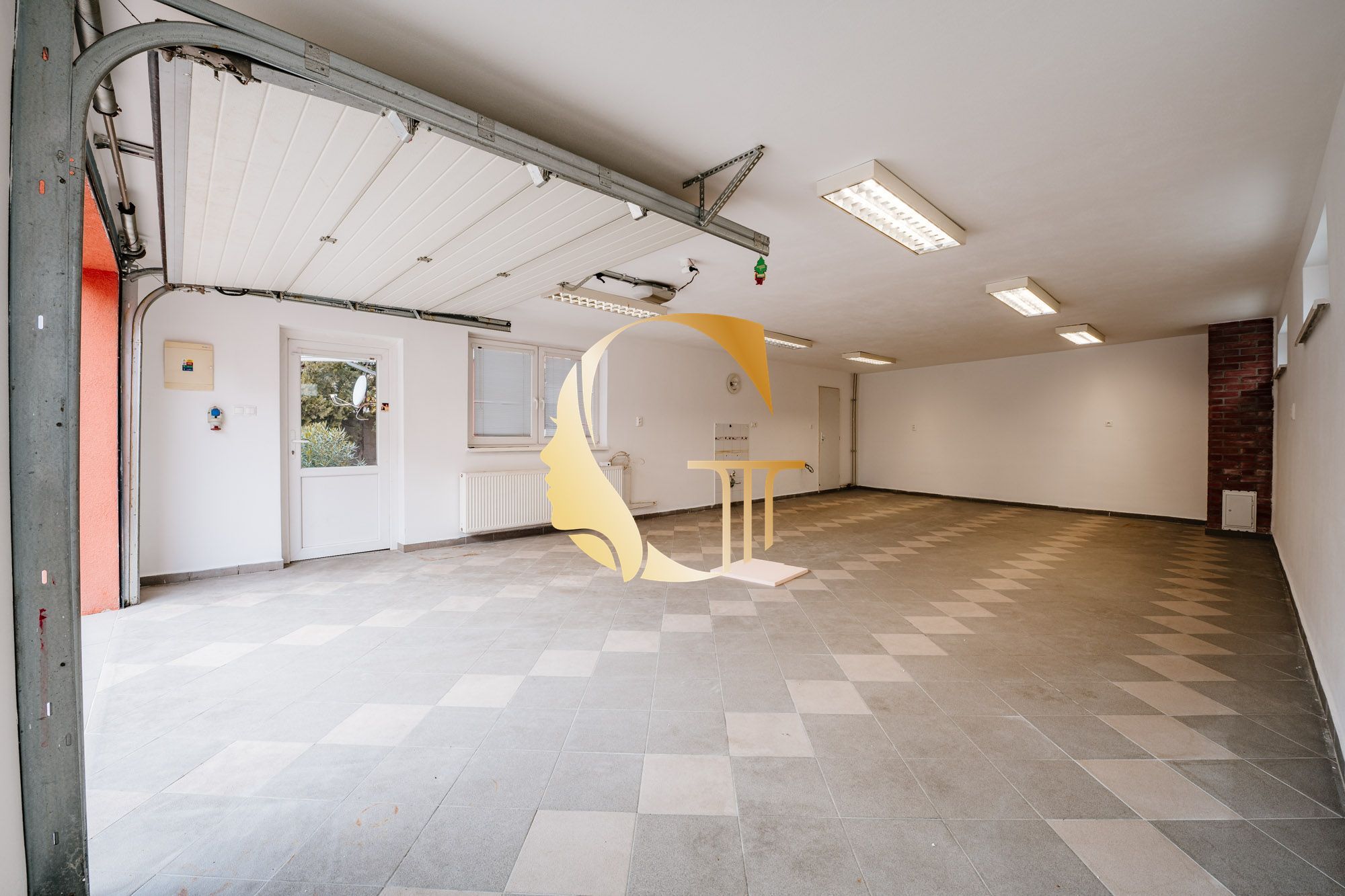 GODDESS PROPERTY – exkluzívne – PRENÁJOM – 6 izbový samostojaci rodinný dom 200m2 – garáž – Gútorská cesta – ŠAMORÍN