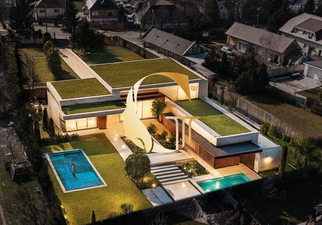 GODDESS PROPERTY- exkluzívne – PREDAJ – 9 izbový samostatný stojaci rodinný dom  372 m2 na pozemku 2 100 m2 – 2x garáž – 2x studňa –  OĽDZA