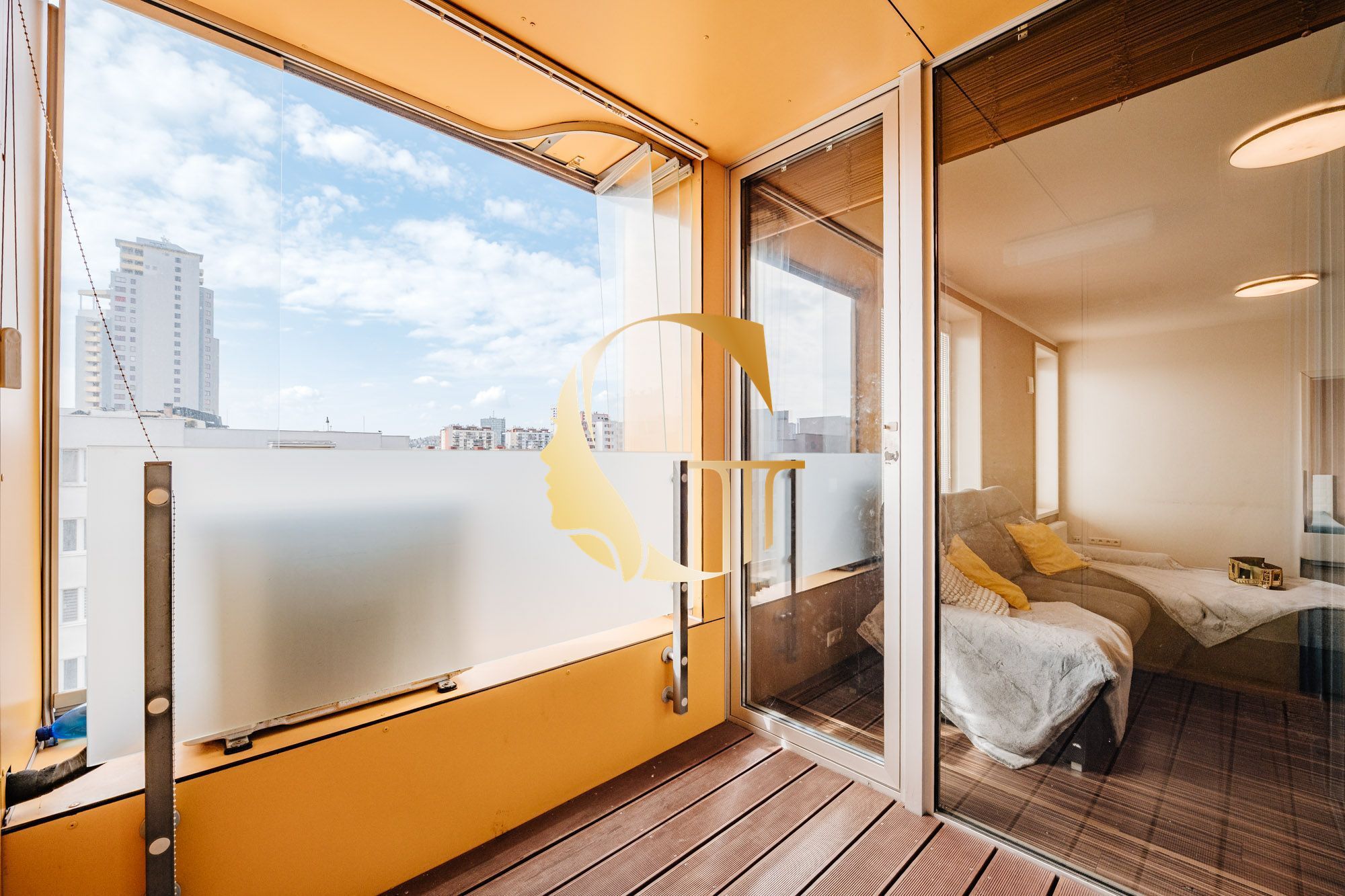 GODDESS PROPERTY – REZERVOVANÉ – PREDAJ – 2 izbový byt 57 m2 s LOGGIOU – NOVOSTAVBA Octopus – PARKING v garáži – Mraziarenská ulica – RUŽINOV