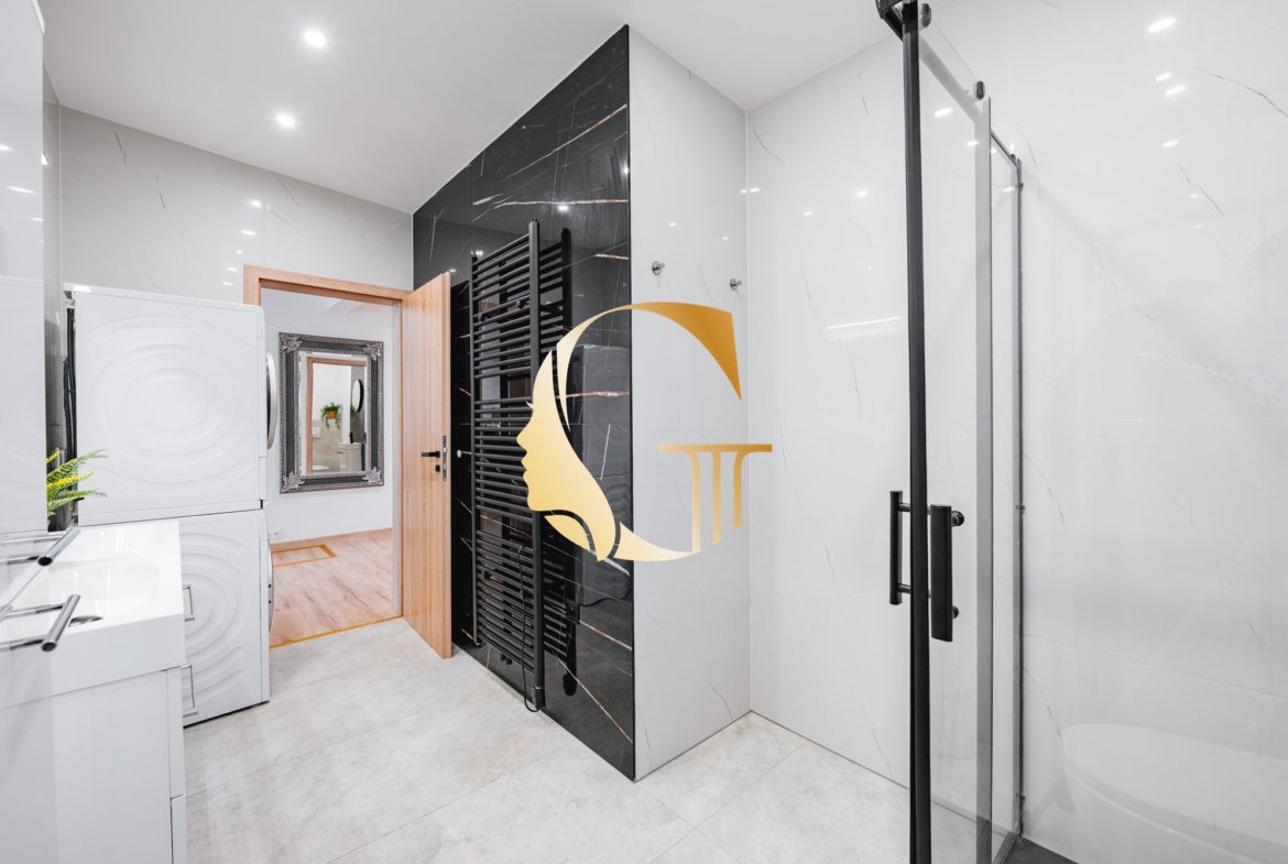 GODDESS PROPERTY – REZERVOVANÉ – PRENÁJOM – HAUSBÓT 210 m2- zariadený s KLIMATIZÁCIOU – ZVIERATKO POVOLENÉ – 5x parking – JAROVECKÉ RAMENO