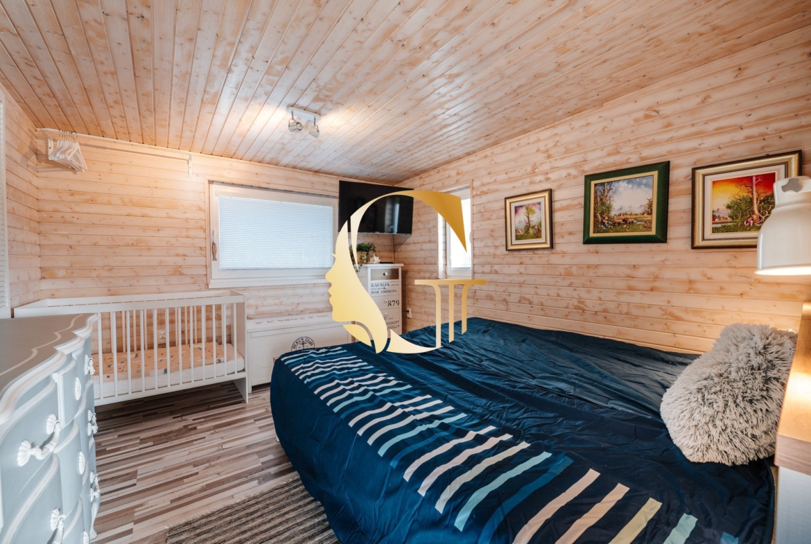 GODDESS PROPERTY – exkluzívne – PRENAJATÉ 120 m2 HAUSBÓT s 90 m2 TERASOU – zariadený – klimatizácia – parking – asfaltová prístupová cesta – PETRŽALKA