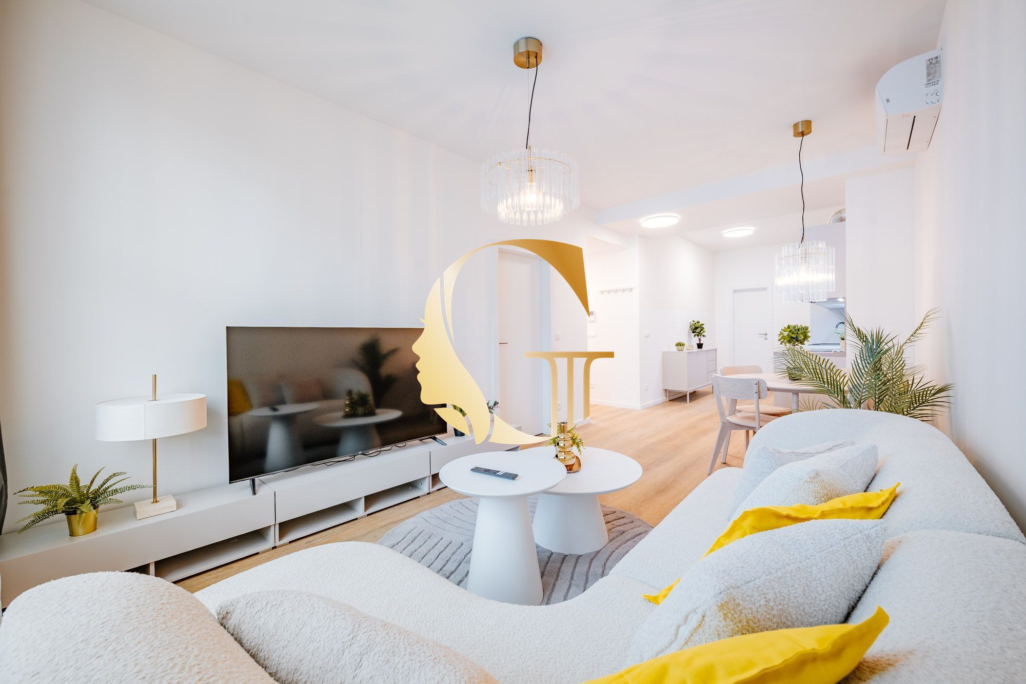 GODDESS PROPERTY – rezervovane – PRENÁJOM 2 izbový byt 51 m2 s kobkou v NOVOSTAVBE – moderne zariadený – centrum  – Poštová ulica – Staré Mesto