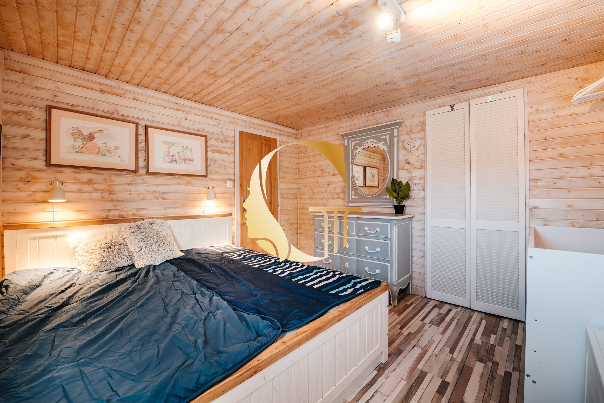 GODDESS PROPERTY – exkluzívne – PRENAJATÉ 120 m2 HAUSBÓT s 90 m2 TERASOU – zariadený – klimatizácia – parking – asfaltová prístupová cesta – PETRŽALKA