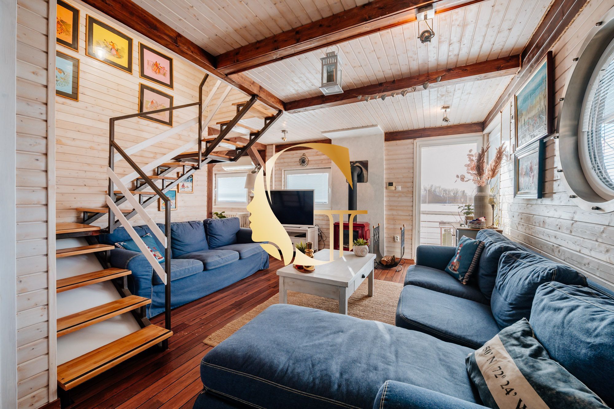 GODDESS PROPERTY – exkluzívne – PRENAJATÉ 120 m2 HAUSBÓT s 90 m2 TERASOU – zariadený – klimatizácia – parking – asfaltová prístupová cesta – PETRŽALKA