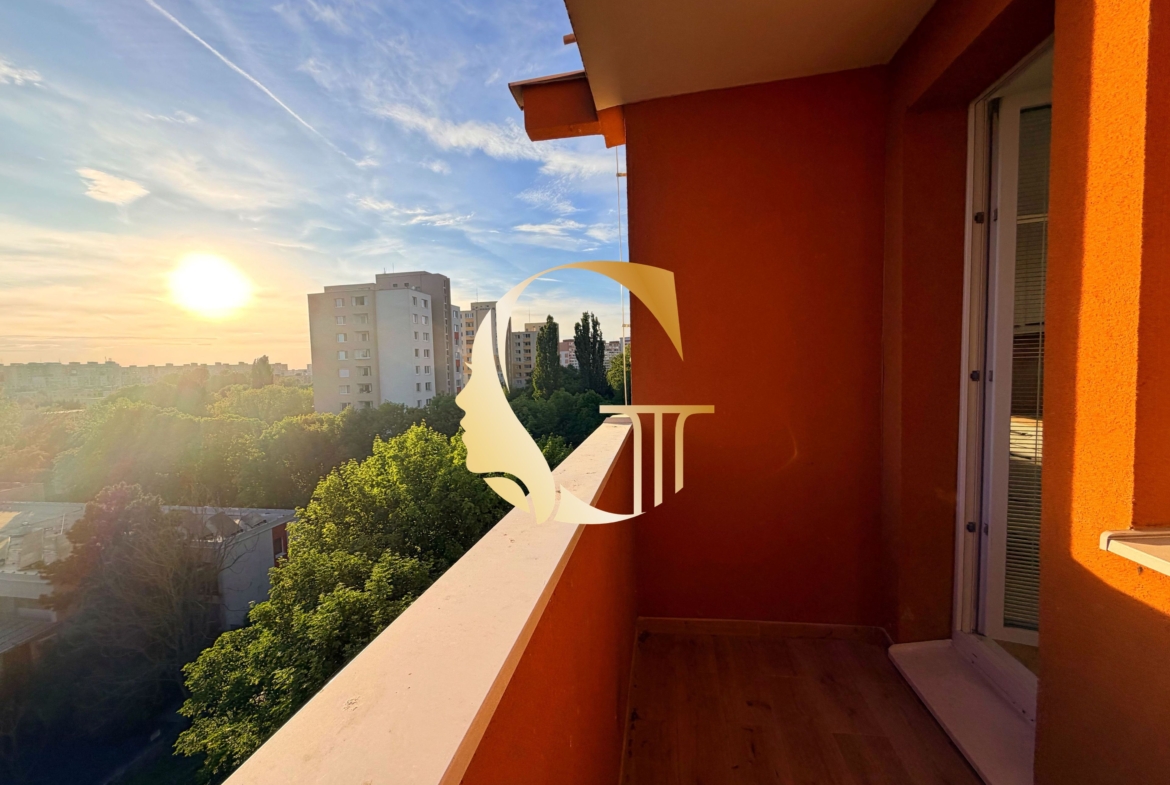 GODDESS PROPERTY – exkluzívne – PRENÁJOM – 4 izb byt 80 m2 – LOGGIA  –  rodiny, či cudzinci – ZVIERATKO – Poloreckého ulica – (Ovsište) – Petržalka
