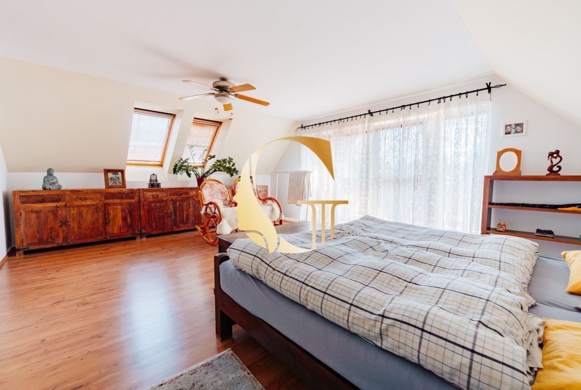 GODDESS PROPERTY – PREDAJ – 5 izbový rodinný dom s BAZÉNOM a s DVOJGARÁŽOU – 10x parkovanie – Padlých hrdinov – PODUNAJSKÉ BISKUPICE