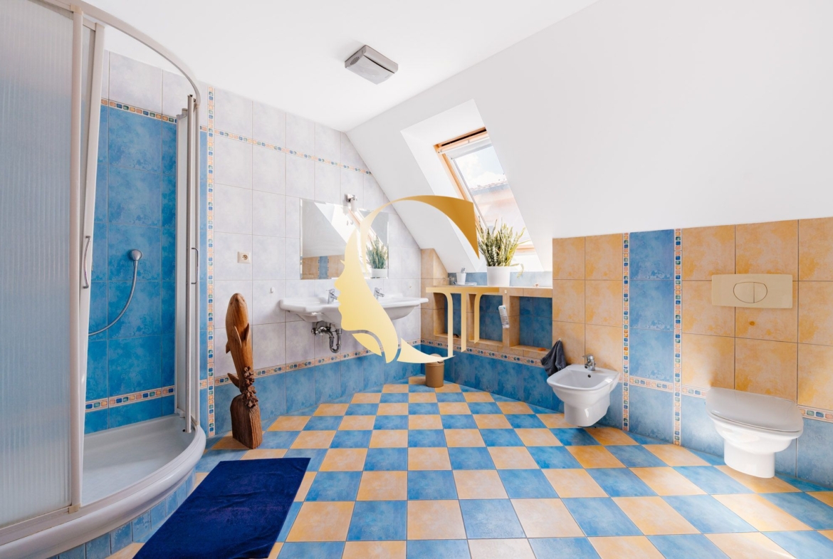 GODDESS PROPERTY – PREDAJ – 5 izbový rodinný dom s BAZÉNOM a s DVOJGARÁŽOU – 10x parkovanie – Padlých hrdinov – PODUNAJSKÉ BISKUPICE