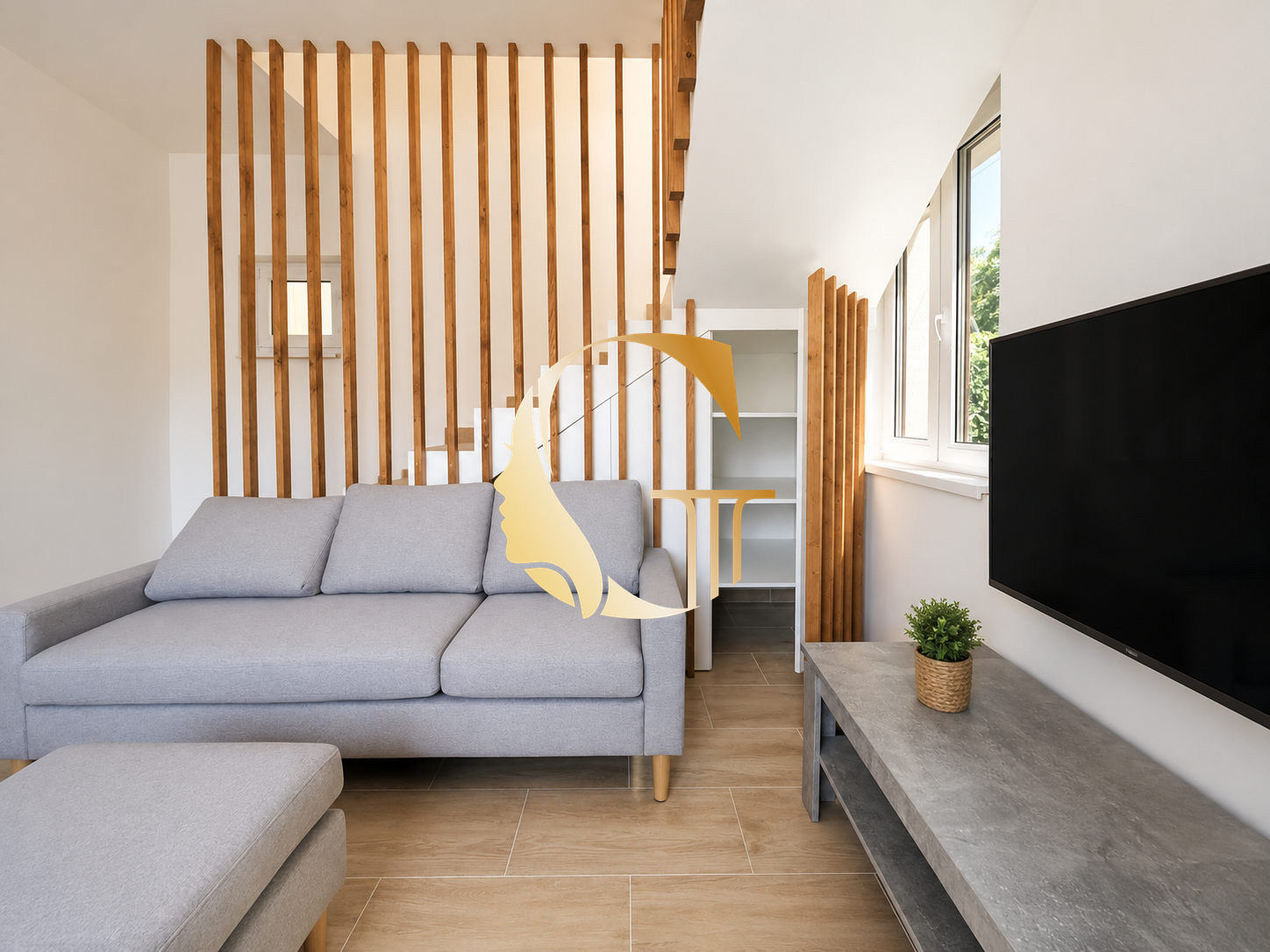 GODDESS PROPERTY – PRENÁJOM – 2 izb BYT 40 m2 v dome so ZÁHRADKOU – klimatizácia – ZVIERATKO POVOLENÉ – Baničova ulica – VAJNORY