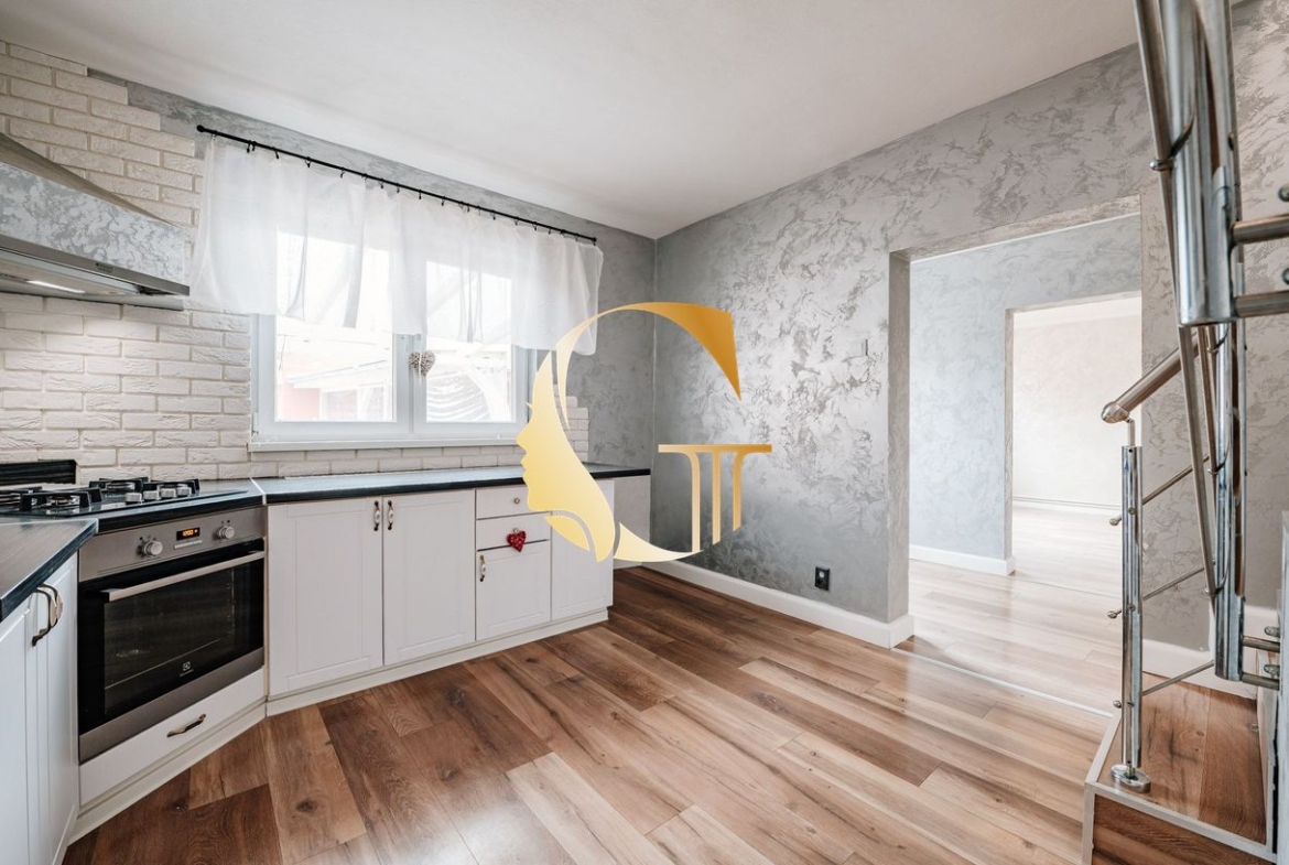 GODDESS PROPERTY – exkluzívne – PREDAJ – 6 izbový rodinný dom s garážou – 5x parkovanie – Gútorská cesta – ŠAMORÍN