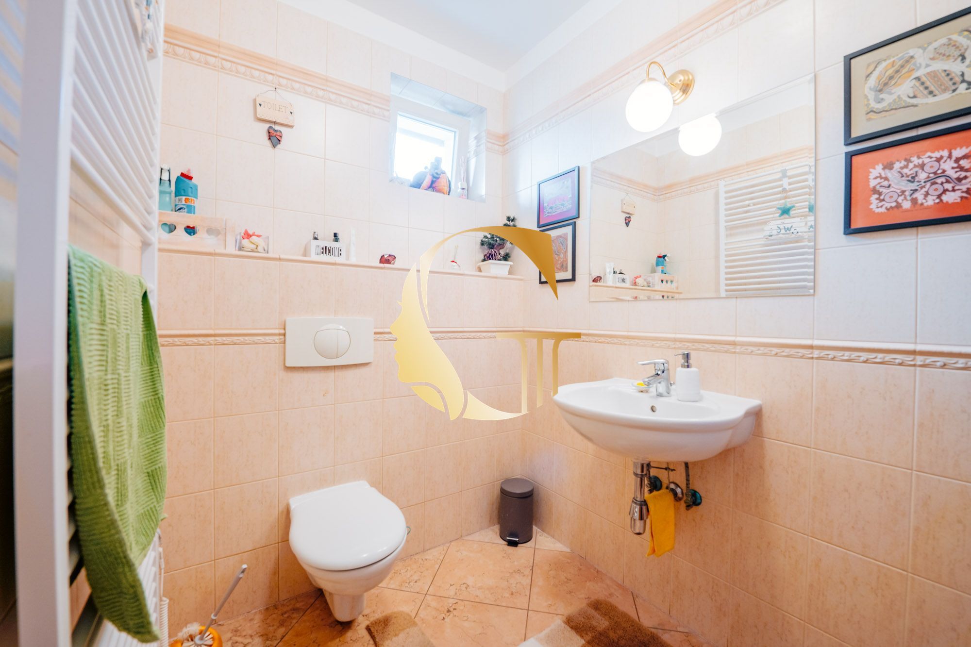 GODDESS PROPERTY – PREDAJ – 5 izbový rodinný dom s BAZÉNOM a s DVOJGARÁŽOU – 10x parkovanie – Padlých hrdinov – PODUNAJSKÉ BISKUPICE