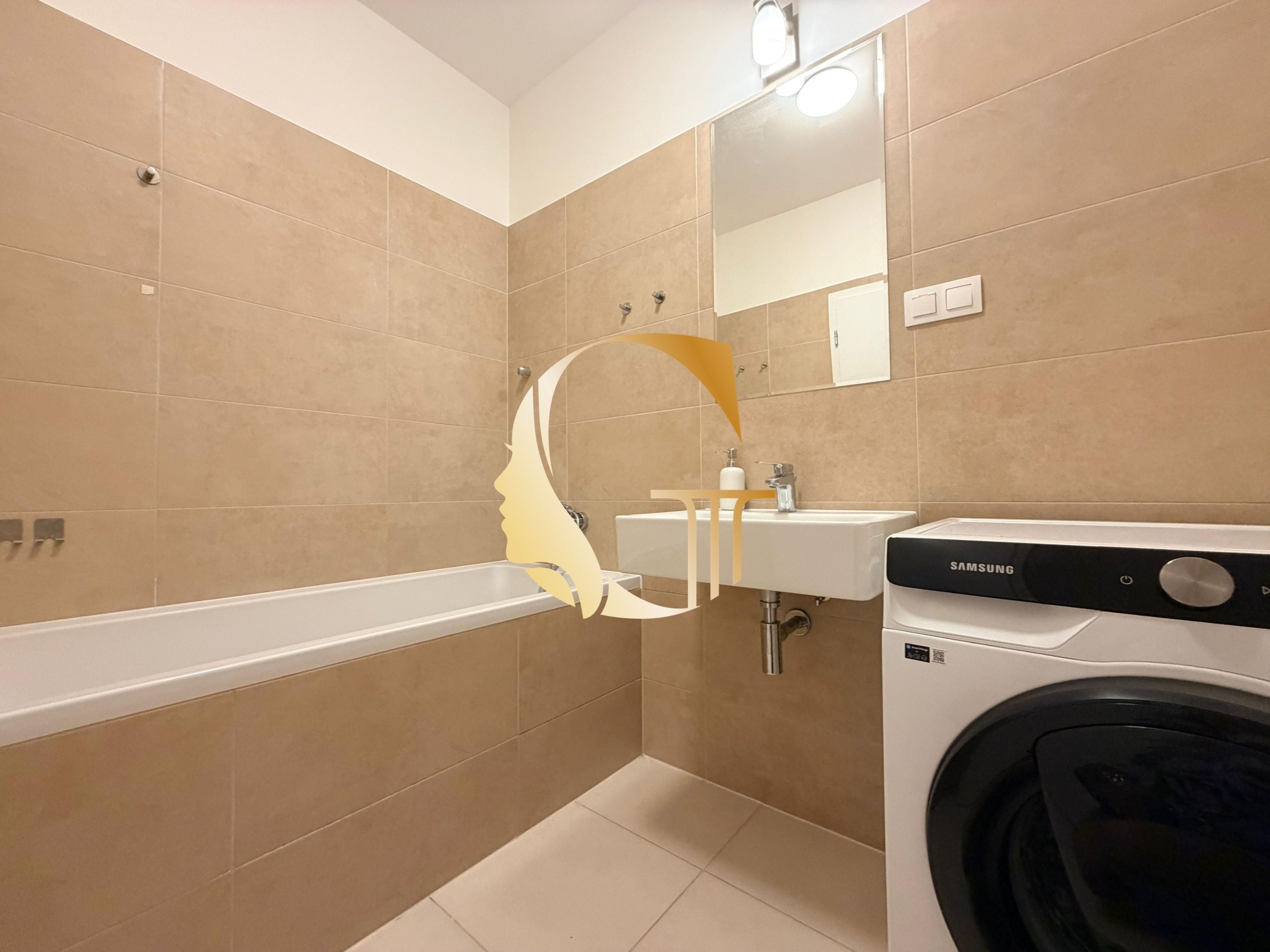 GODDESS PROPERTY – exkluzívne – PRENÁJOM 2 izb byt 60 m2 – LOGGIA a KLIMATIZÁCIA – zariadený – FIALOVÁ ulica – Slnečnice – Petržalka