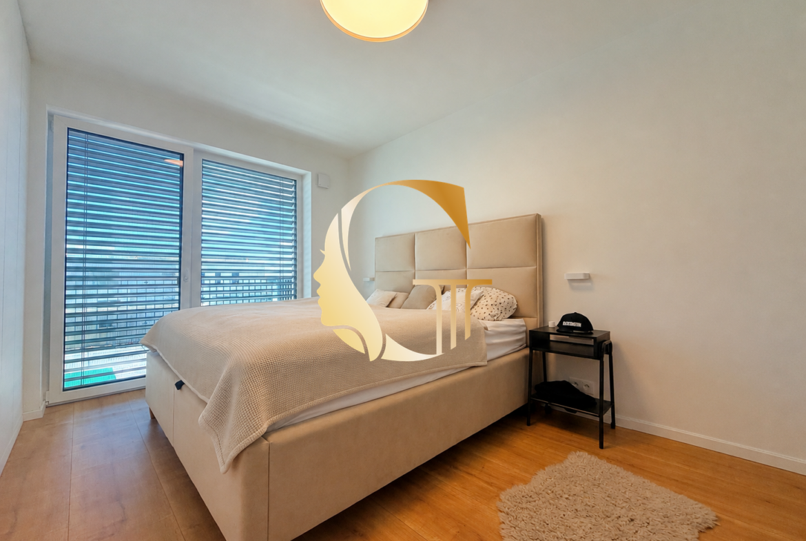 GODDESS PROPERTY – REZERVOVANÉ – PRENÁJOM 2 izbový byt 56 m2 – TERASA 21 m2 – 2x PARKING v garáži – Broskyňová ulica – ROVINKA