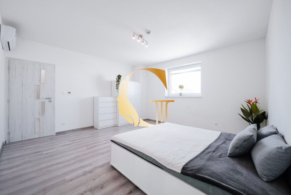 GODDESS PROPERTY  – PREDAJ – 5 izbový rodinný dom – 150 m2 – novostavba – investičný dom fungujúci na AIRB&B – Športová ulica – Chorvátsky