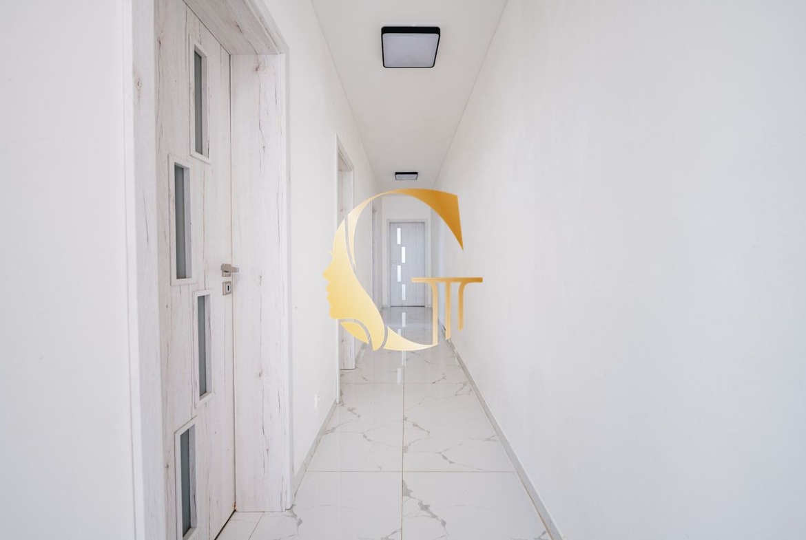 GODDESS PROPERTY  – PREDAJ – 5 izbový rodinný dom – 150 m2 – novostavba – investičný dom fungujúci na AIRB&B – Športová ulica – Chorvátsky