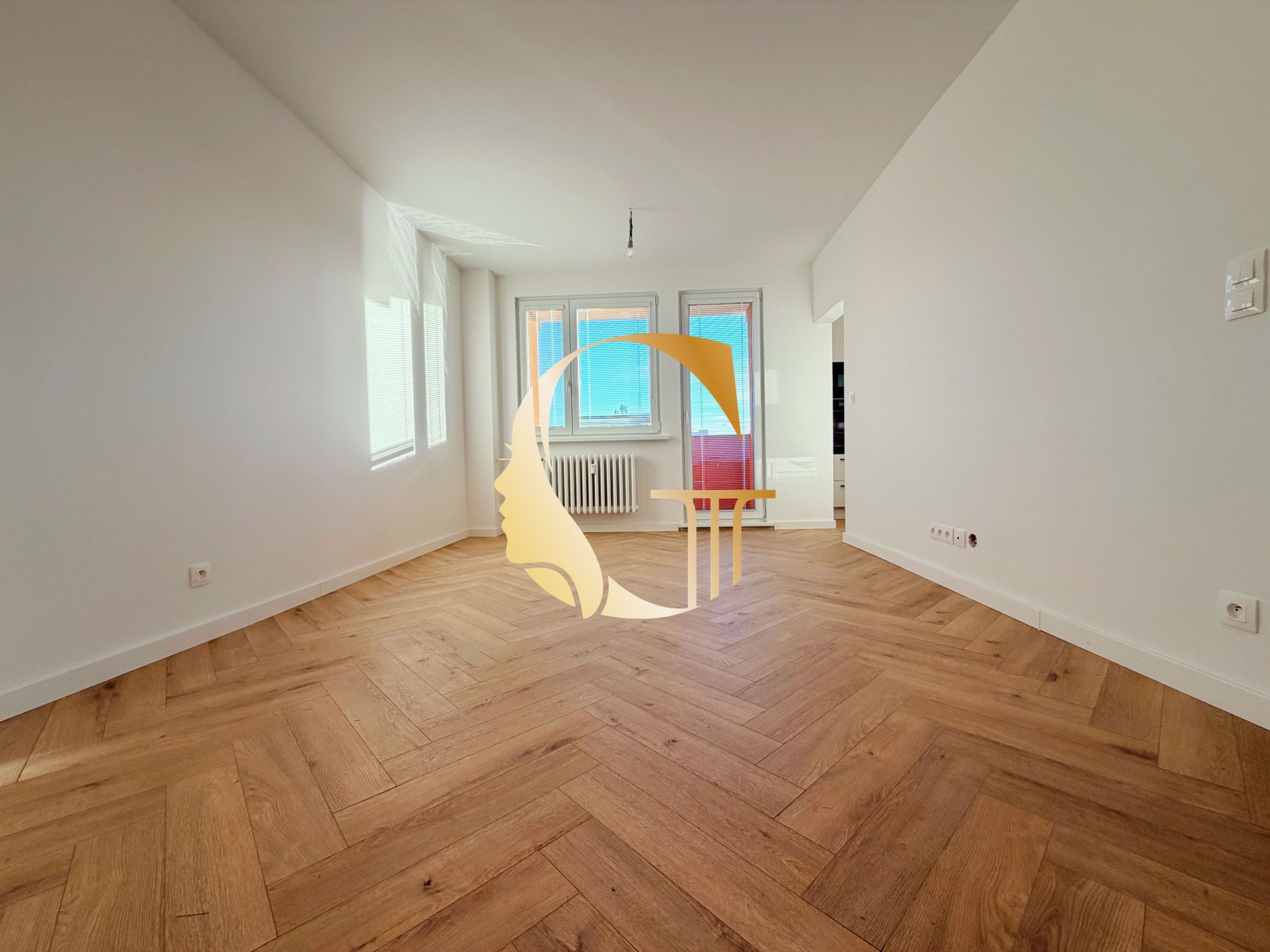 GODDESS PROPERTY – exkluzívne – PRENÁJOM – 4 izb byt 80 m2 – LOGGIA  –  rodiny, či cudzinci – ZVIERATKO – Poloreckého ulica – (Ovsište) – Petržalka