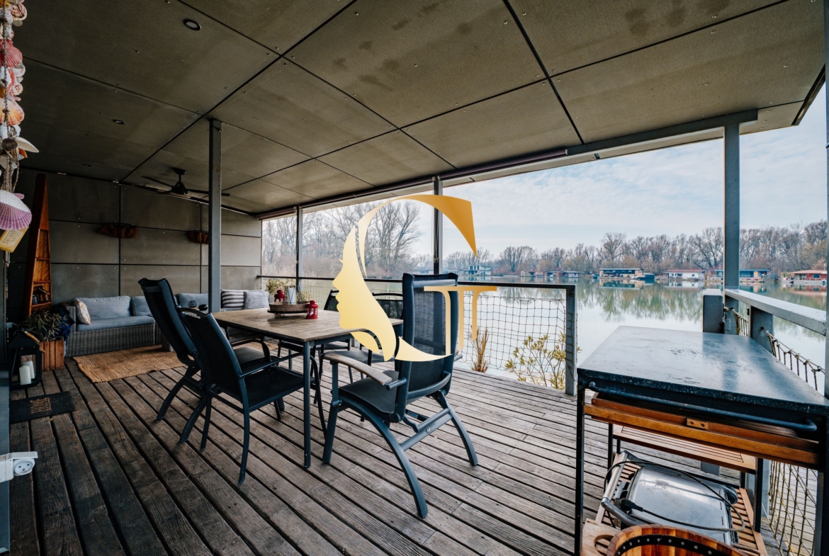 GODDESS PROPERTY – exkluzívne – PRENÁJOM – HAUSBÓT 115 m2- zariadený s KLIMATIZÁCIOU – ZVIERATKO POVOLENÉ – 3x parking – JAROVECKÉ RAMENO