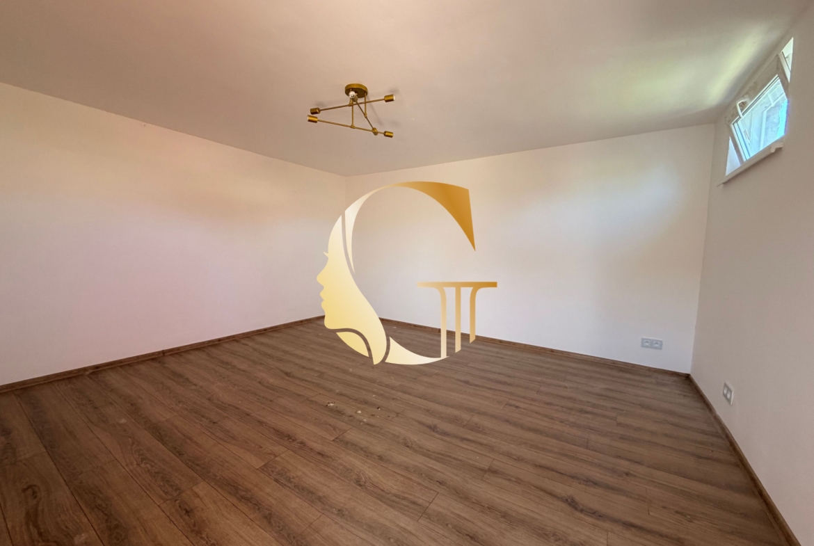 GODDESS PROPERTY – exkluzívne – PREDAJ – 6 izbový rodinný dom – parkovanie – PAŽITNÁ ulica – ŠAMORÍN