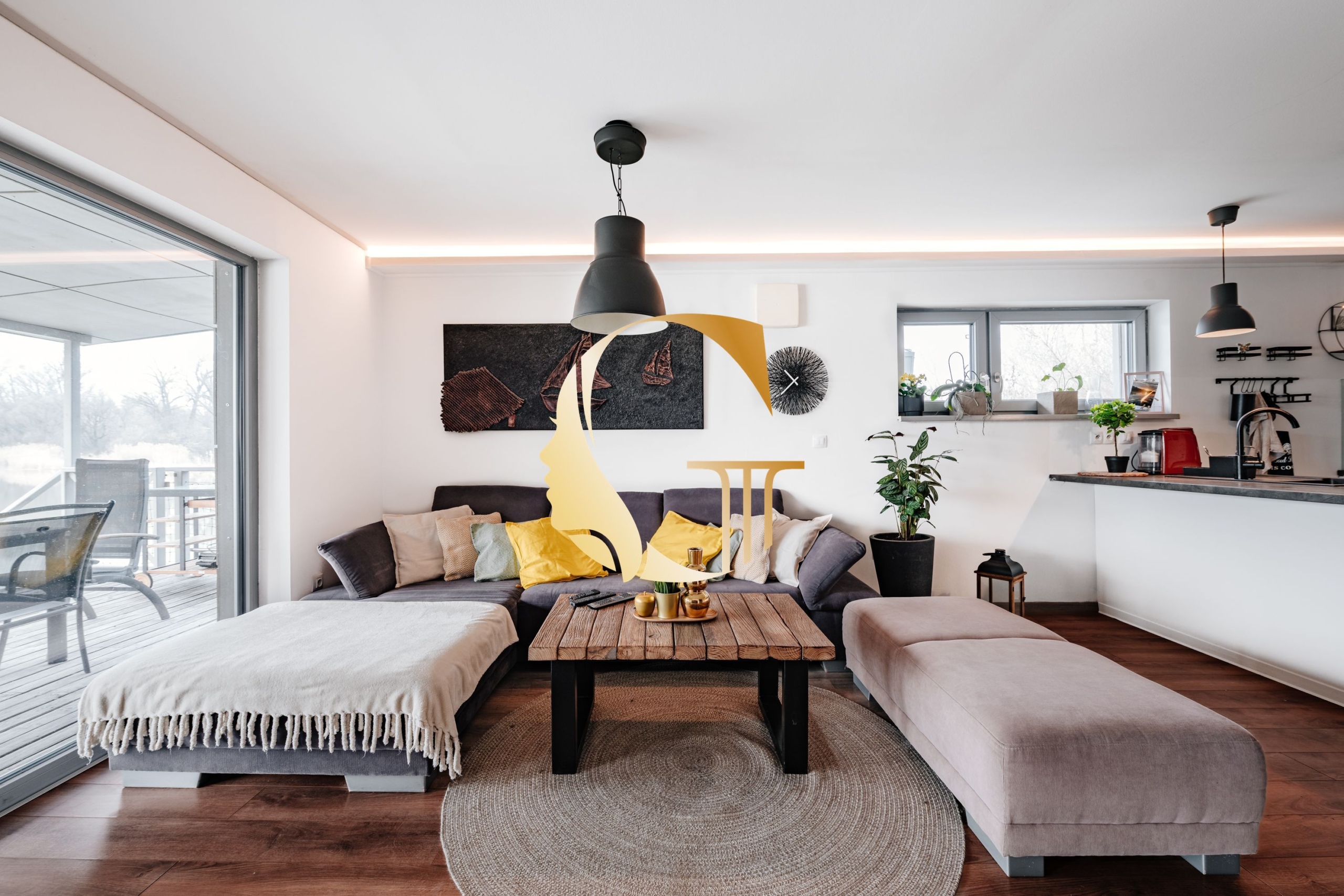 GODDESS PROPERTY – exkluzívne – PRENÁJOM – HAUSBÓT 115 m2- zariadený s KLIMATIZÁCIOU – ZVIERATKO POVOLENÉ – 3x parking – JAROVECKÉ RAMENO