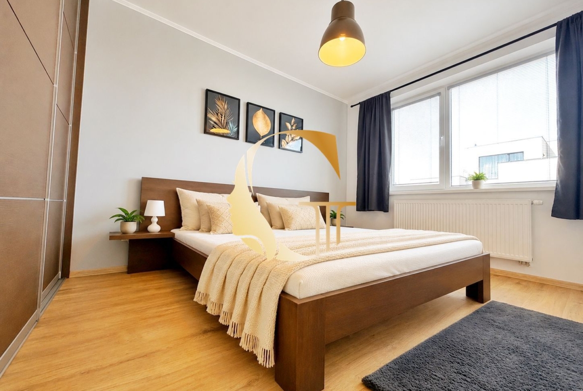 GODDESS PROPERTY – rezervované  – PRENÁJOM 3 izb byt 73 m2 – novostavba – KLIMATIZÁCIA – zariadený – BALKÓN & LOGGIA – Mesačná ulica – HVIEZDOSLAVOV