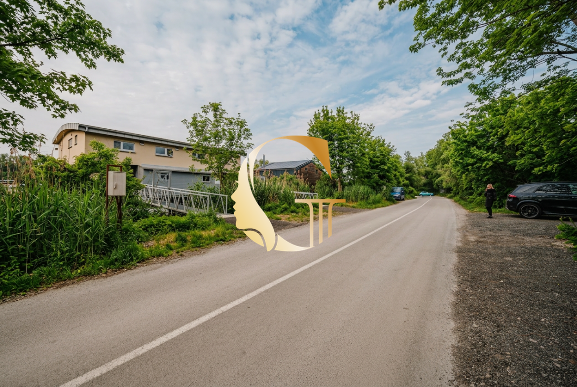 GODDESS PROPERTY – exkluzívne – PRENÁJOM – HAUSBÓT 115 m2- zariadený s KLIMATIZÁCIOU – ZVIERATKO POVOLENÉ – 3x parking – JAROVECKÉ RAMENO