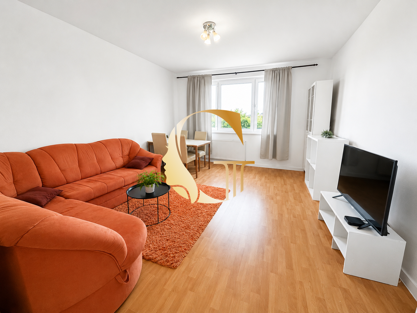 GODDESS PROPERTY – PRENÁJOM – 3 izb byt 70 m2 – rekonštruovaný – zariadený – LOGGIA – TOPOLČIANSKA ulica – Petržalka