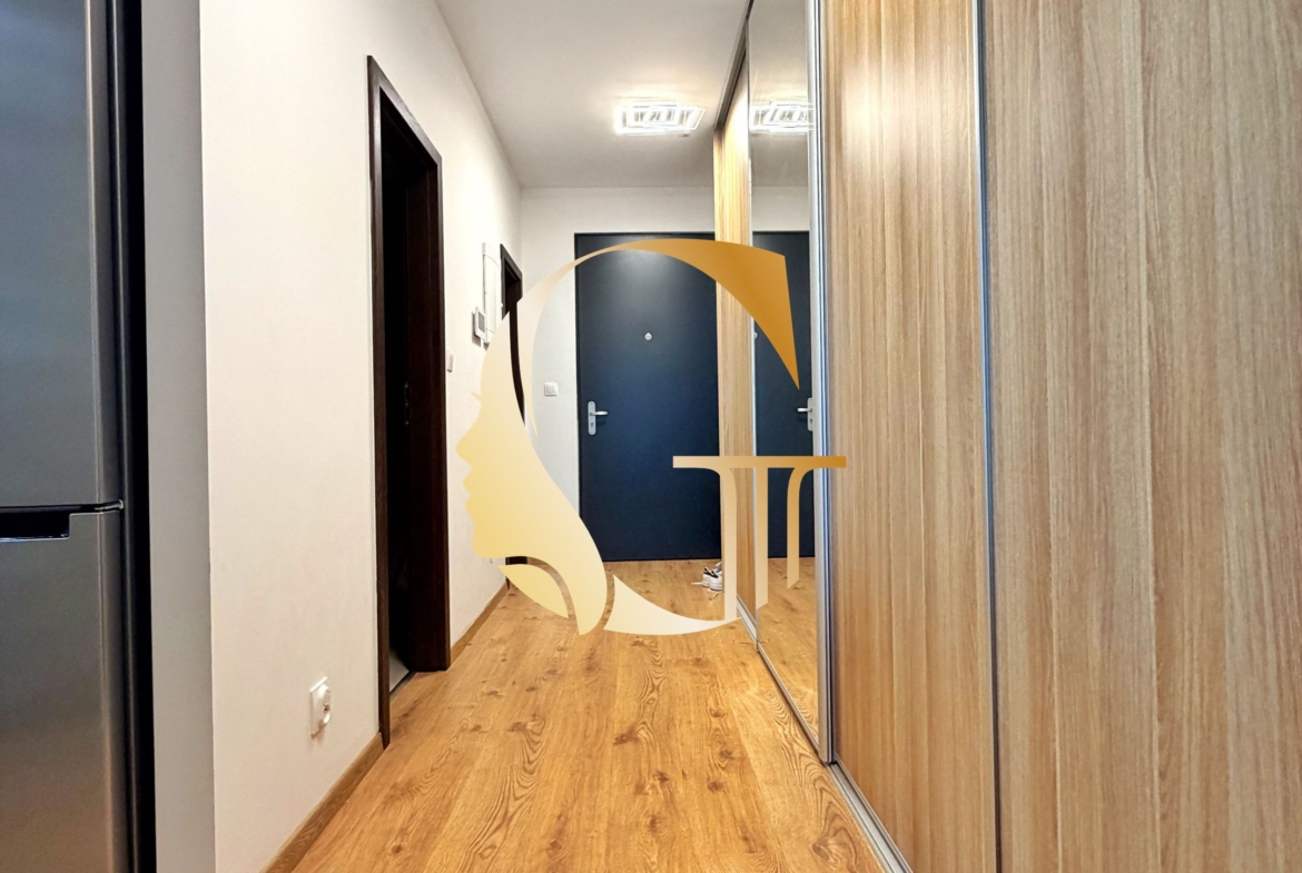 GODDESS PROPERTY – REZEROVANÉ – PRENÁJOM – 2 izbový byt 55 m2 s TERASOU 13 m2 – novostavba –  GARÁŽOVÉ STÁTIE –  zariadený – Slnečnicová – ROVINKA
