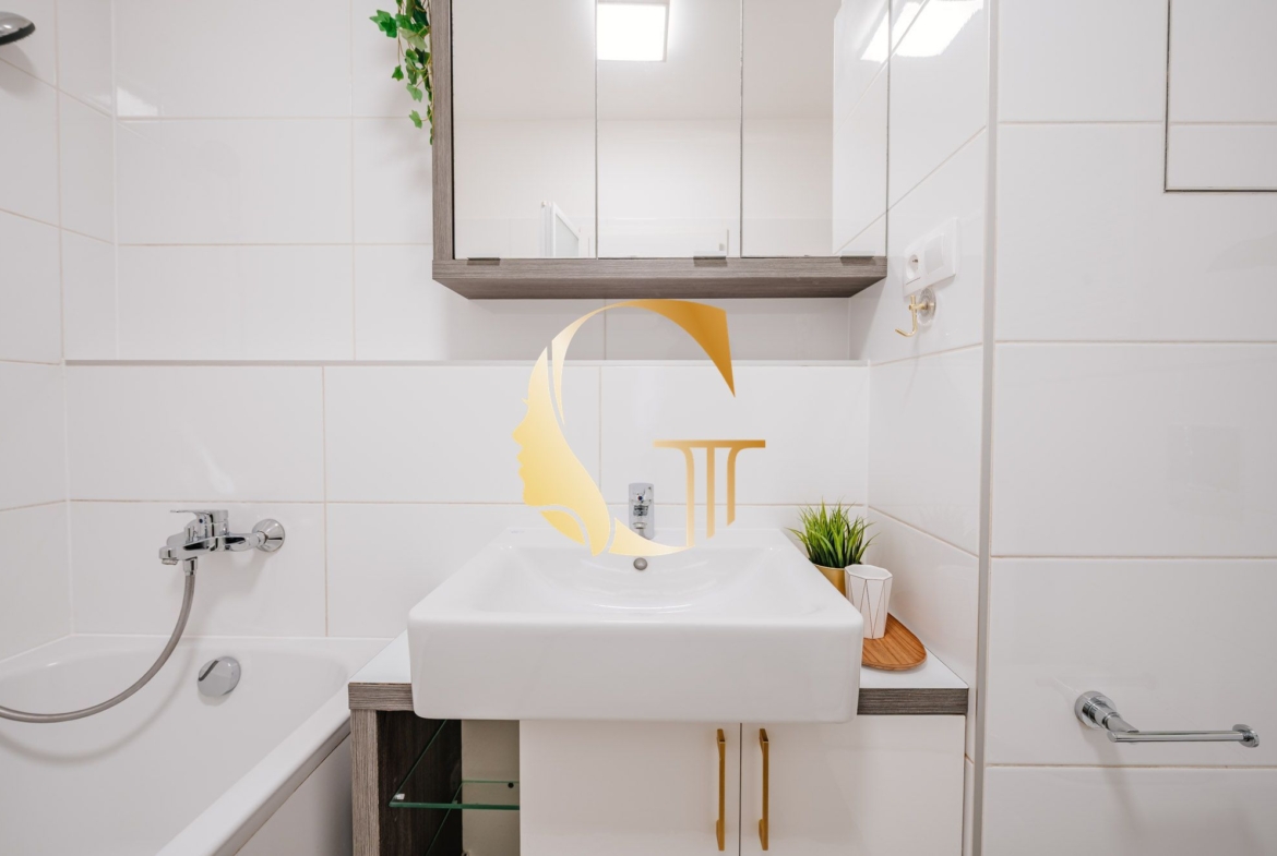 GODDESS PROPERTY – REZERVOVANÉ – PREDAJ – 2 izbový byt 55 m2 s LOGGIOU – 2x parking – NOVOSTAVBA – moderný – KLIMATIZÁCIA – Béžová ulica – PETRŽALKA