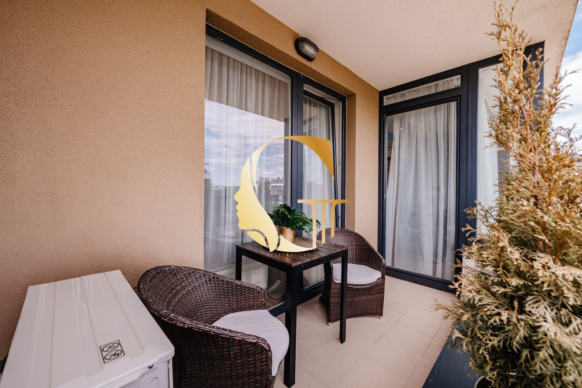 GODDESS PROPERTY – exkluzívne – PRENÁJOM – 2 izbový byt 55 m2 s LOGGIOU – 2x parking – NOVOSTAVBA – moderný – KLIMATIZÁCIA – Béžová ulica – PETRŽALKA
