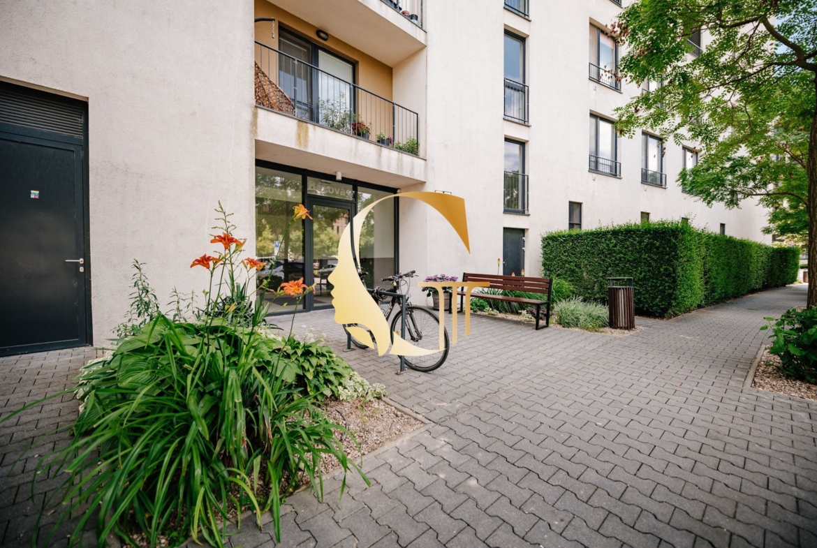 GODDESS PROPERTY – REZERVOVANÉ – PREDAJ – 2 izbový byt 55 m2 s LOGGIOU – 2x parking – NOVOSTAVBA – moderný – KLIMATIZÁCIA – Béžová ulica – PETRŽALKA