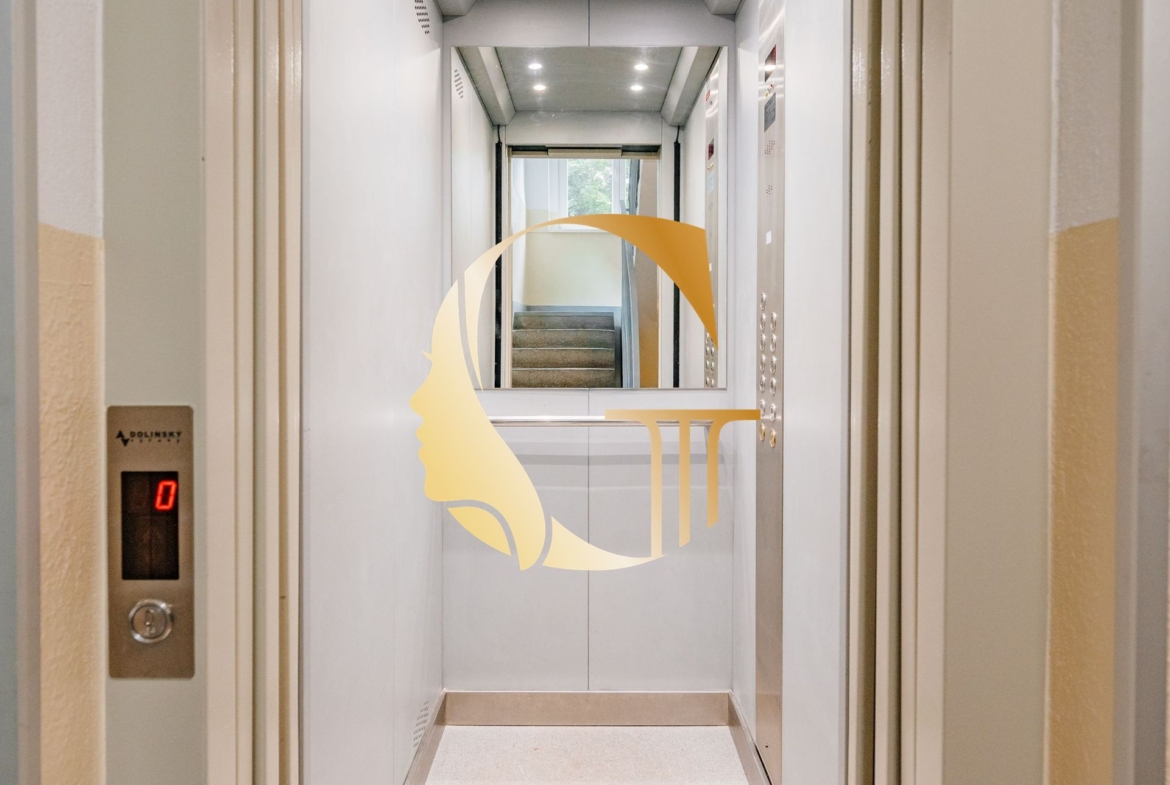 GODDESS PROPERTY – rezervované  – PREDAJ 4 izbový byt 85 m2 – LOGGIA – moderne zariadený – kompletná rekonštrukcia – TUPOLEVOVA ulica – Petržalka