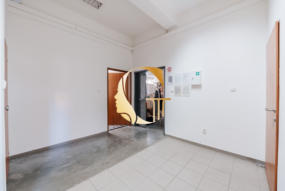 GODDESS PROPERTY – exkluzívne – PRENÁJOM – SKLAD 165 m2 s kanceláriami 30 m2 – mini SKLAD  – Hviezdna ulica – PODUNAJSKÉ BISKUPICE
