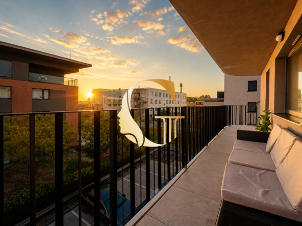 GODDESS PROPERTY – exkluzívne – PREDAJ 3 izbový byt 60 m2 s TERASOU 20 m2 – 2x parking a pivnica – Slnečnicová ulica – novostavba FLORET – ROVINKA