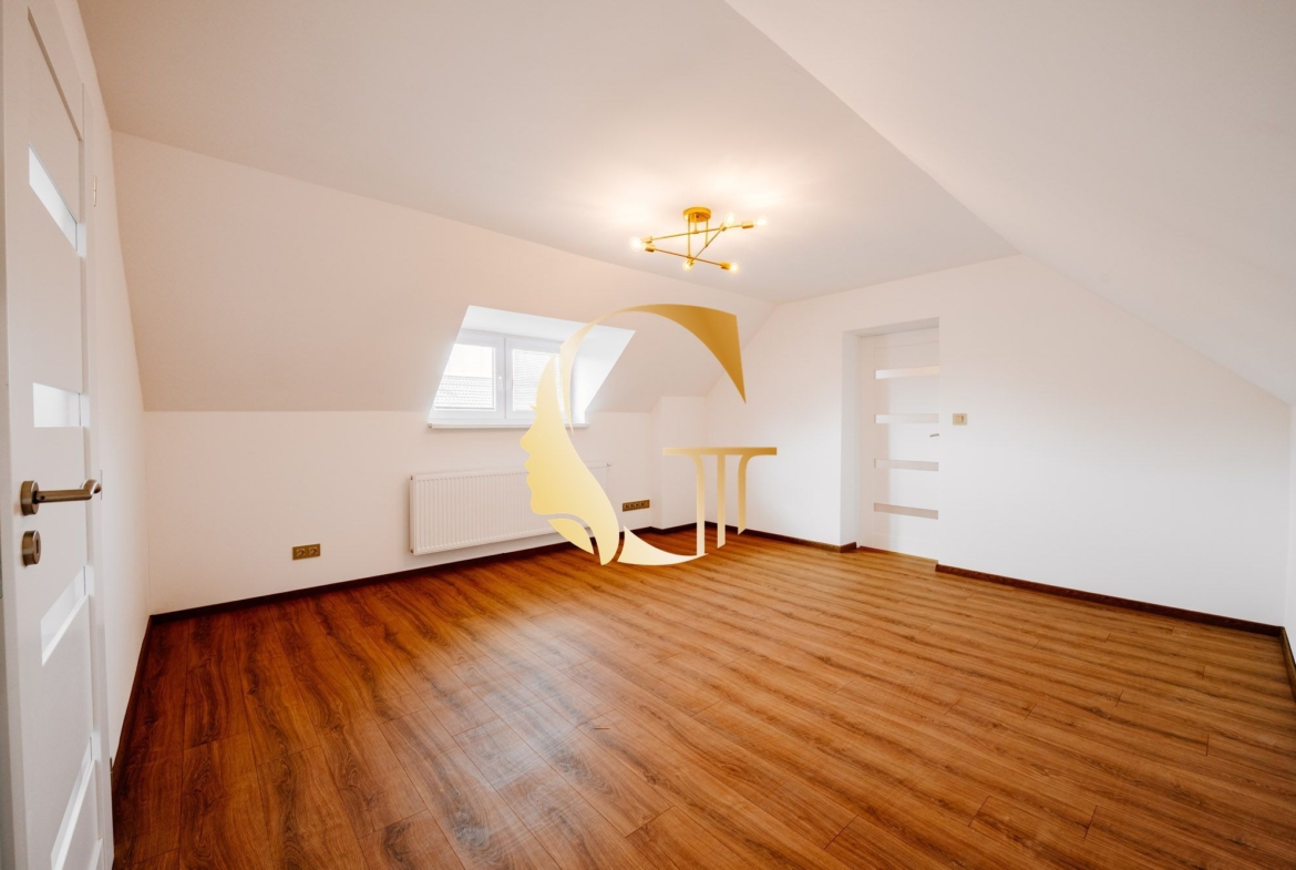 GODDESS PROPERTY – rezerované – PREDAJ – 6 izbový rodinný dom – parkovanie – PAŽITNÁ ulica – ŠAMORÍN