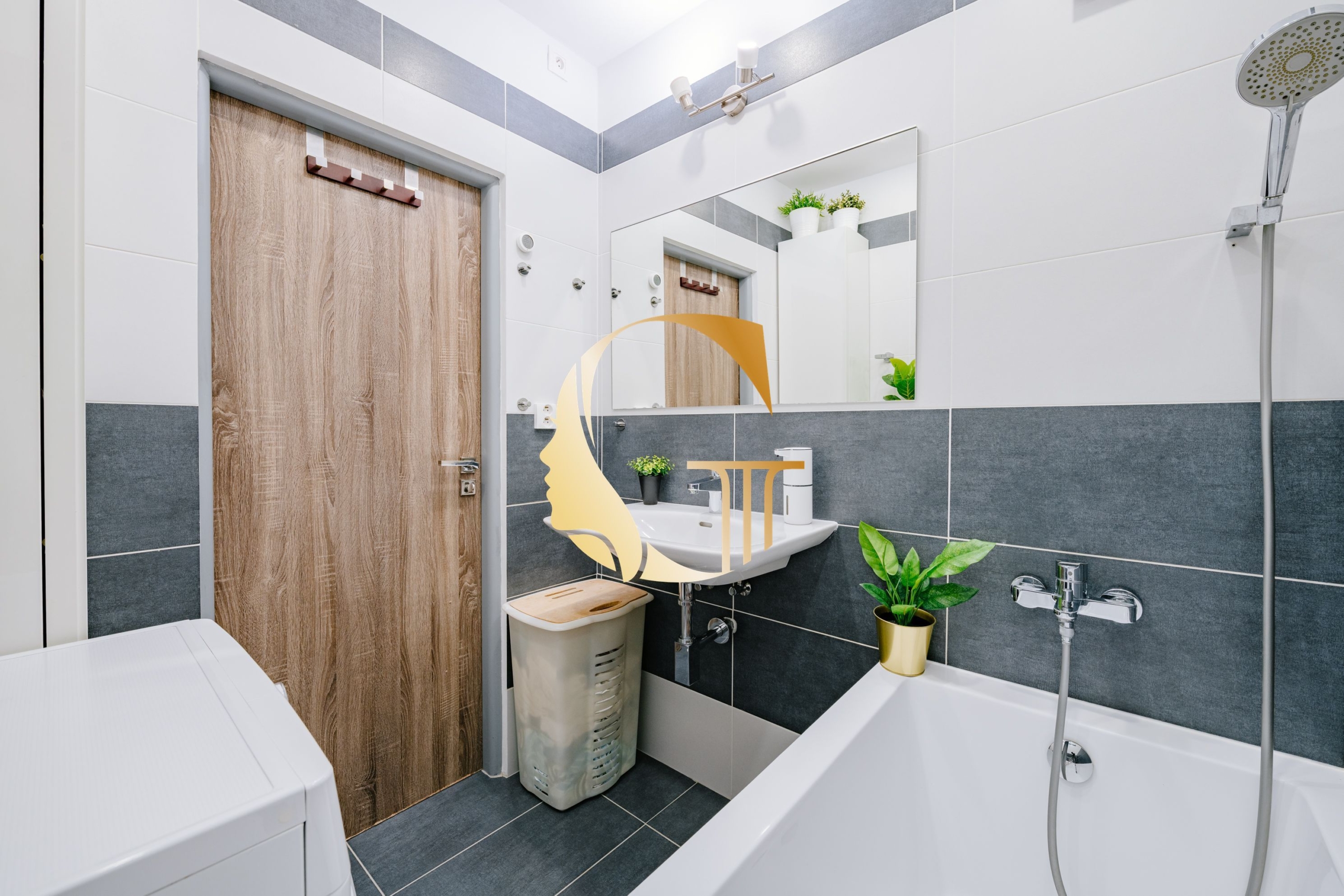 GODDESS PROPERTY – rezervované  – PREDAJ 4 izbový byt 85 m2 – LOGGIA – moderne zariadený – kompletná rekonštrukcia – TUPOLEVOVA ulica – Petržalka