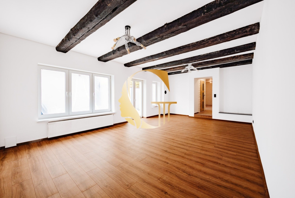 GODDESS PROPERTY – rezerované – PREDAJ – 6 izbový rodinný dom – parkovanie – PAŽITNÁ ulica – ŠAMORÍN