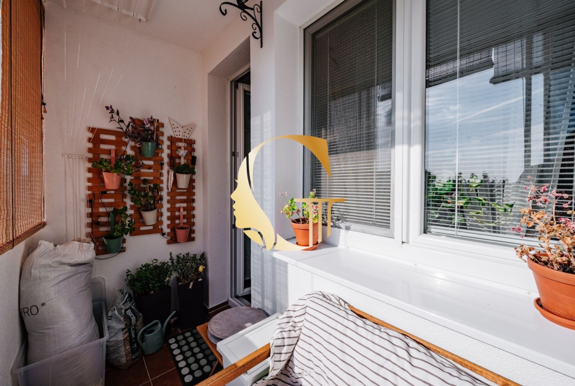 GODDESS PROPERTY – exkluzívne – PREDAJ 4 izbový byt 79 m2 – LOGGIA – atypický, moderný, zariadený – Hronská ulica – PODUNAJSKÉ BISKUPICE