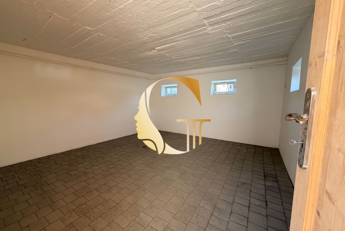 GODDESS PROPERTY – rezerované – PREDAJ – 6 izbový rodinný dom – parkovanie – PAŽITNÁ ulica – ŠAMORÍN