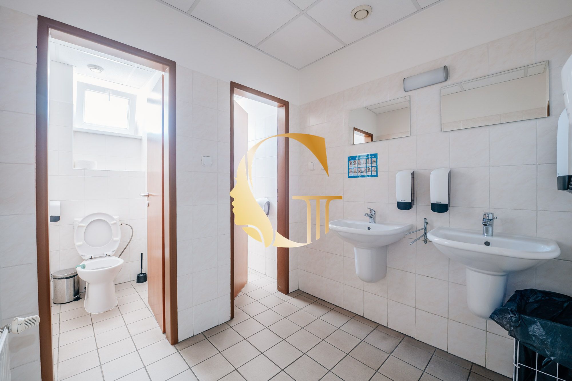 GODDESS PROPERTY – exkluzívne – PRENÁJOM – SKLAD 165 m2 s kanceláriami 30 m2 – mini SKLAD  – Hviezdna ulica – PODUNAJSKÉ BISKUPICE