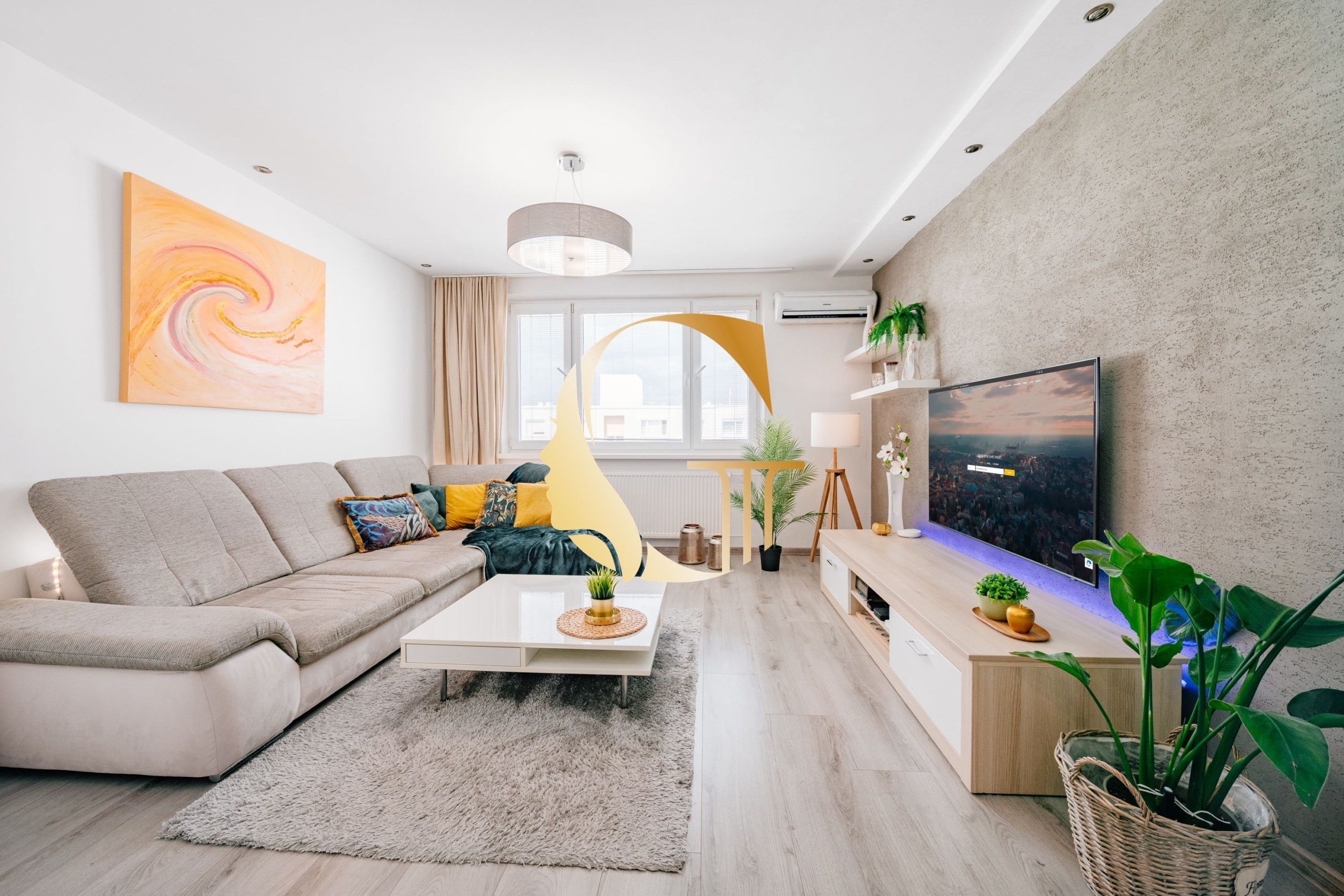 GODDESS PROPERTY – rezervované  – PREDAJ 4 izbový byt 85 m2 – LOGGIA – moderne zariadený – kompletná rekonštrukcia – TUPOLEVOVA ulica – Petržalka