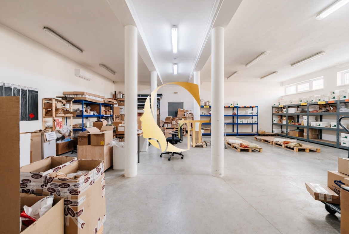 GODDESS PROPERTY – exkluzívne – PRENÁJOM – SKLAD 165 m2 s kanceláriami 30 m2 – mini SKLAD  – Hviezdna ulica – PODUNAJSKÉ BISKUPICE