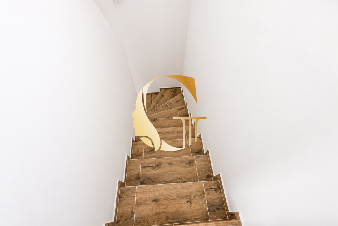 GODDESS PROPERTY – rezervované – moderný 3-izbový mezonetový byt – NOVOSTAVBA -1 parking – záhrada 58 m2 – Topoľová ulica –  ROVINKA