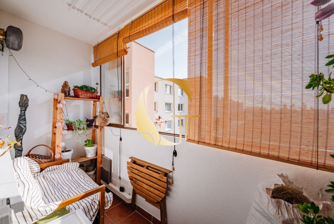 GODDESS PROPERTY – exkluzívne – PREDAJ 4 izbový byt 79 m2 – LOGGIA – atypický, moderný, zariadený – Hronská ulica – PODUNAJSKÉ BISKUPICE